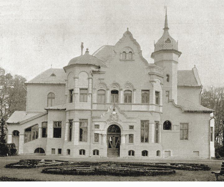 A Br kastly 1906. A fotrt ksznet Lisztczki Istvnnak.